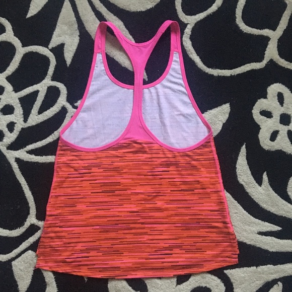 Under Armour UA workout running tank singlet S - Picture 2 of 2